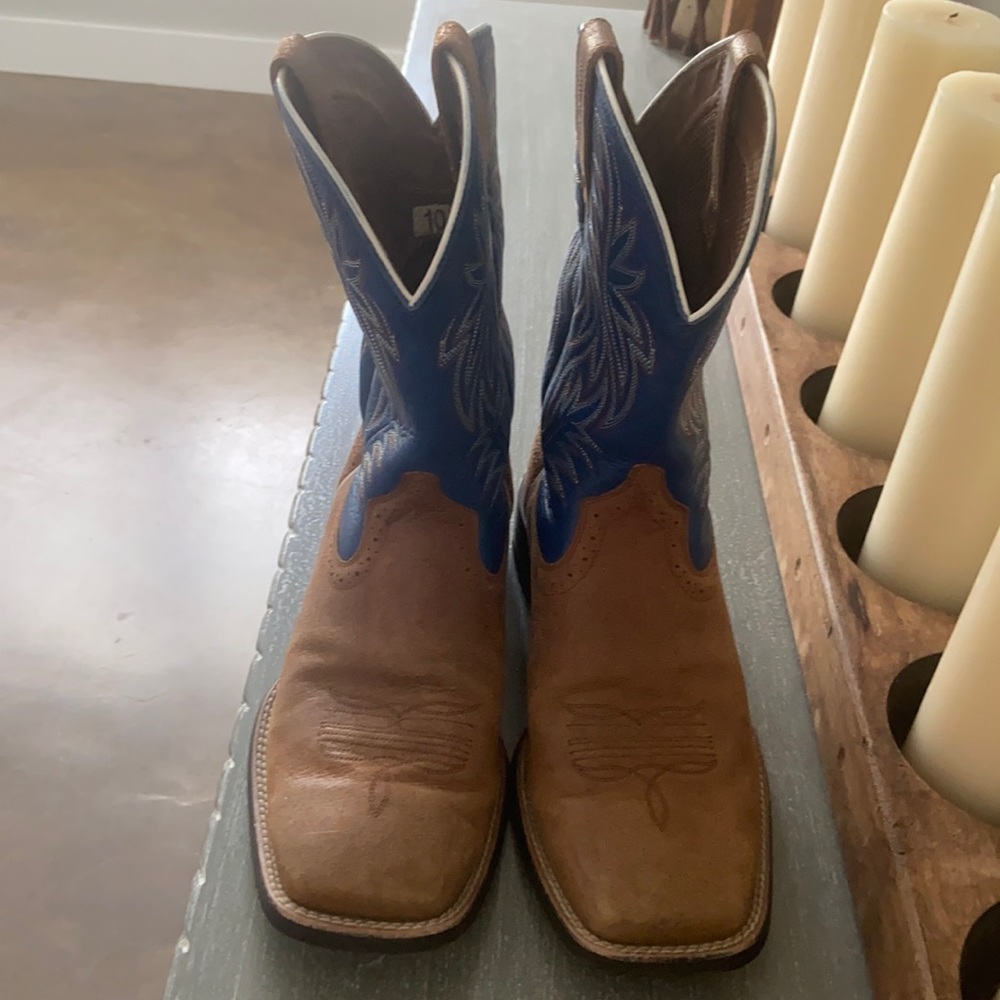 Men’s ariat boot